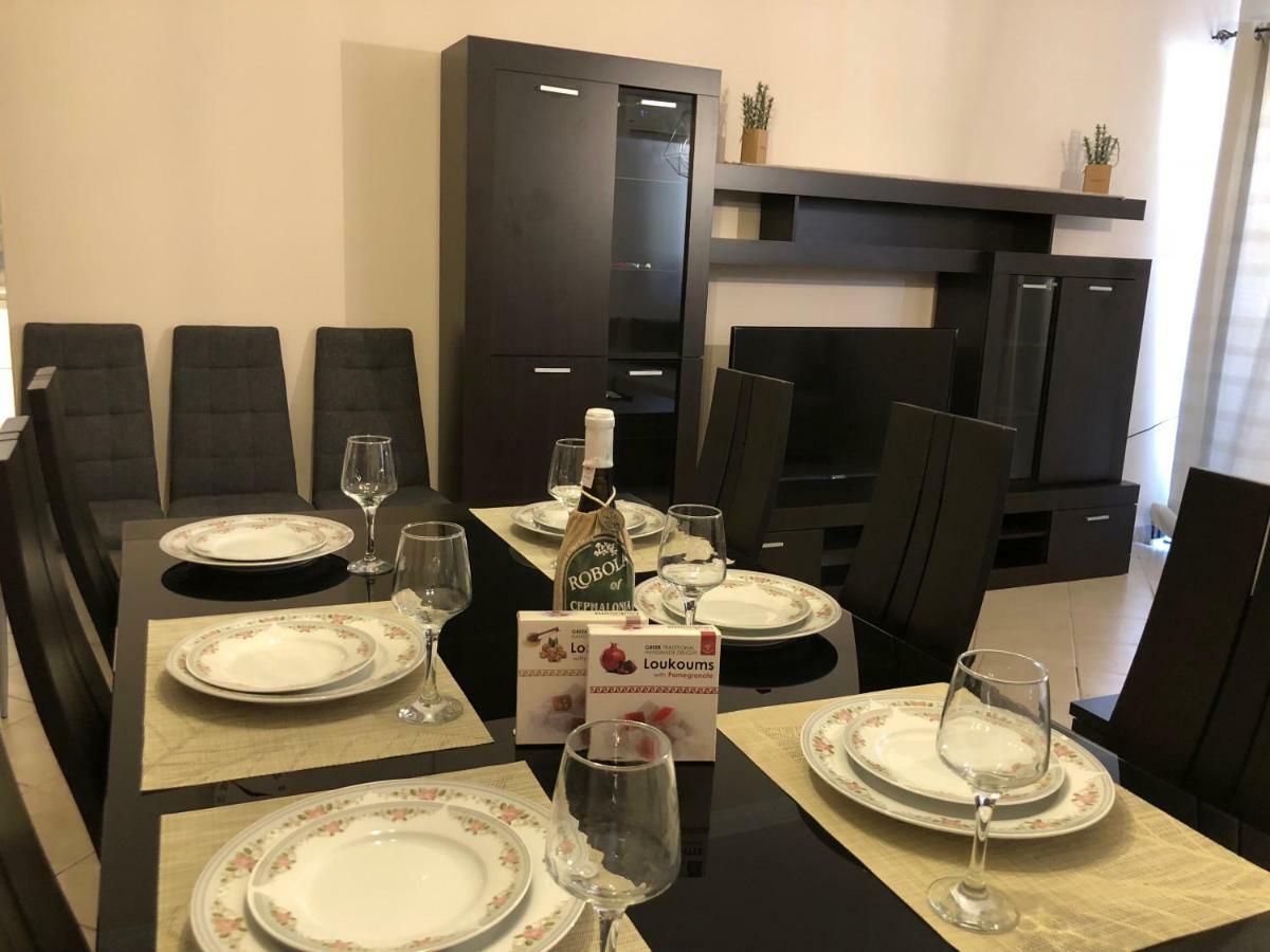 A For Argostoli Apartment ภายนอก รูปภาพ